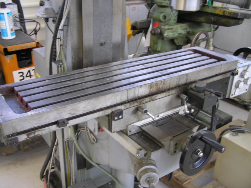 Robôs industriais-9